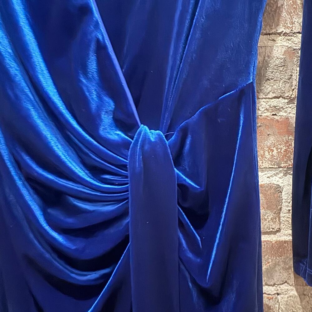 Black Halo Abina Blue‎ Velvet Wrap Dress Size 8 - Picture 8 of 9